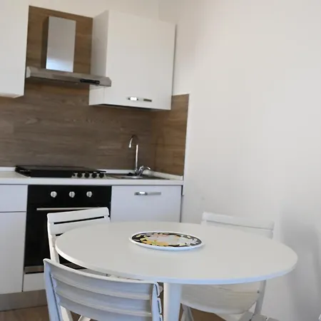 M425 - Marcelli, Bilocale Su Due Livelli Con Terrazzo Apartmán *