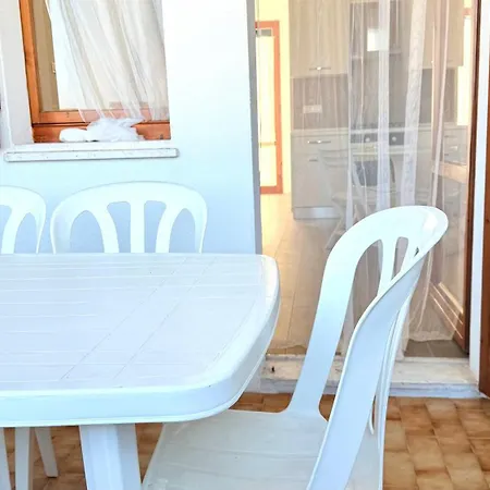 M425 - Marcelli, Bilocale Su Due Livelli Con Terrazzo * Marcelli